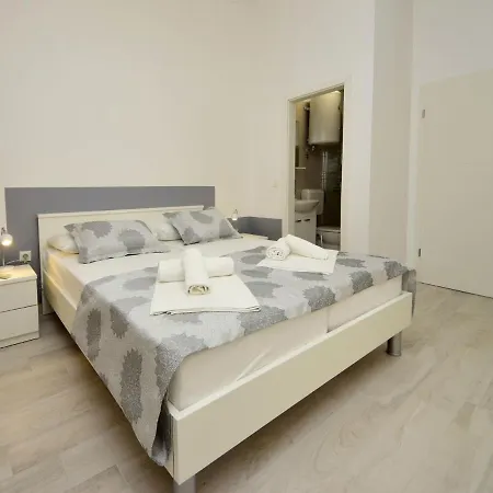 Vikendica Holiday Home Moreska-1 By Interhome