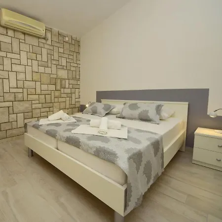 Holiday Home Moreska-1 By Interhome