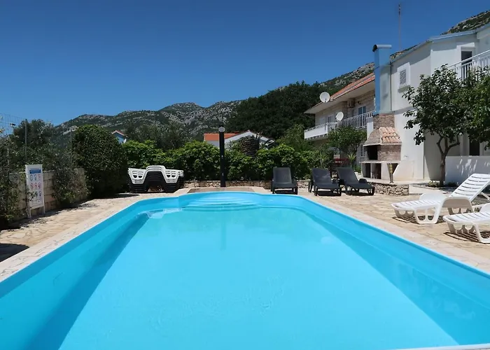 Moreska-1 By Interhome *